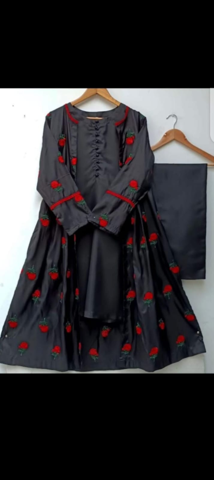 Gown Embroidery 3Pc